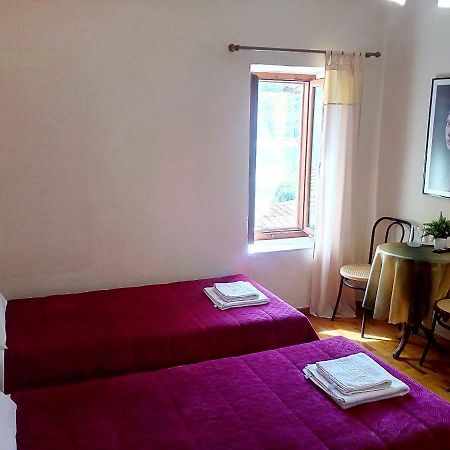 Tasos Rooms Psarades 外观 照片